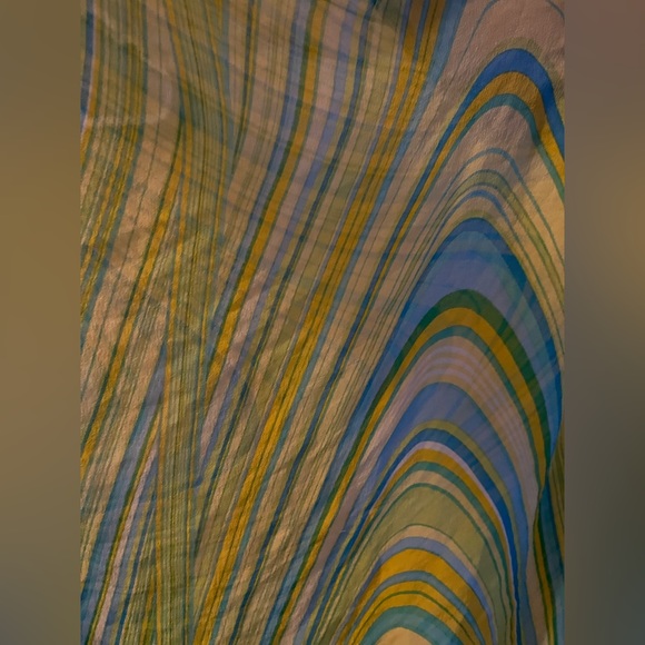 Nom Colorful Tee - Picture 7 of 9